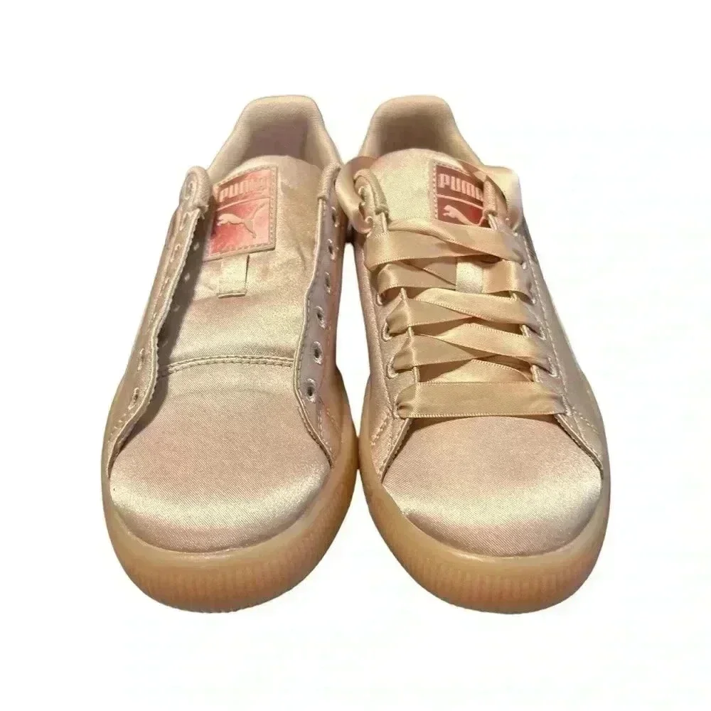Puma Clyde Satin Rose Gold Sneaker Size 7 (Big Kid /junior) New in Box - Picture 4 of 9